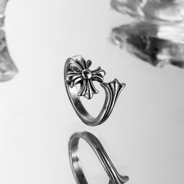 Vyriškas reguliuojamas titano plieno skersinis žiedas