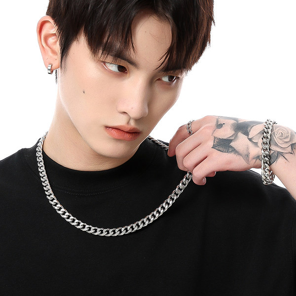 Νέο μοντέλο ανδρικό ρυθμιζόμενο δαχτυλίδι σε ασημί χρώμα