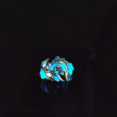 Muški prsten nestandardnog oblika