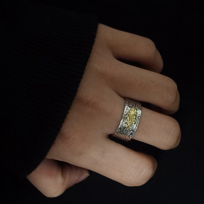 Gravēts vīriešu gredzens - plats modelis