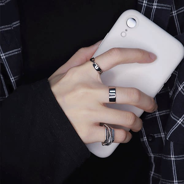 Vīriešu regulējams gredzens - divi modeļi