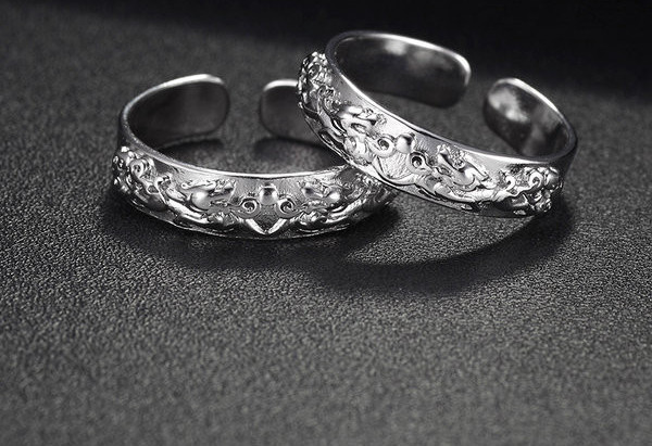 Vīriešu retro gredzens ar apdruku