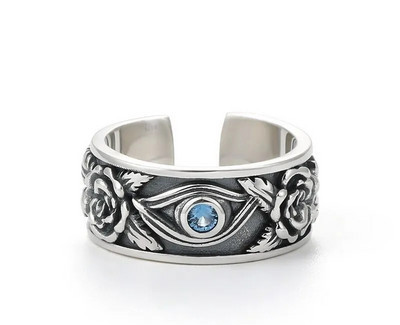 Men`s ring retro model with print and stone