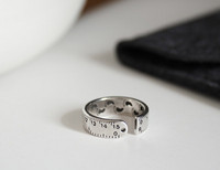 Ανδρικό ρυθμιζόμενο δαχτυλίδι σε ασημί χρώμα