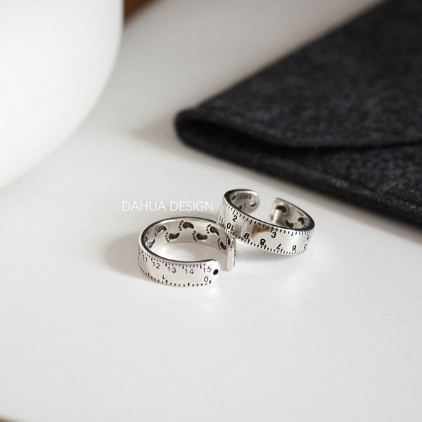 Ανδρικό ρυθμιζόμενο δαχτυλίδι σε ασημί χρώμα