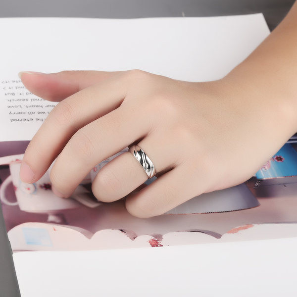 Regulējams stīpas gredzens