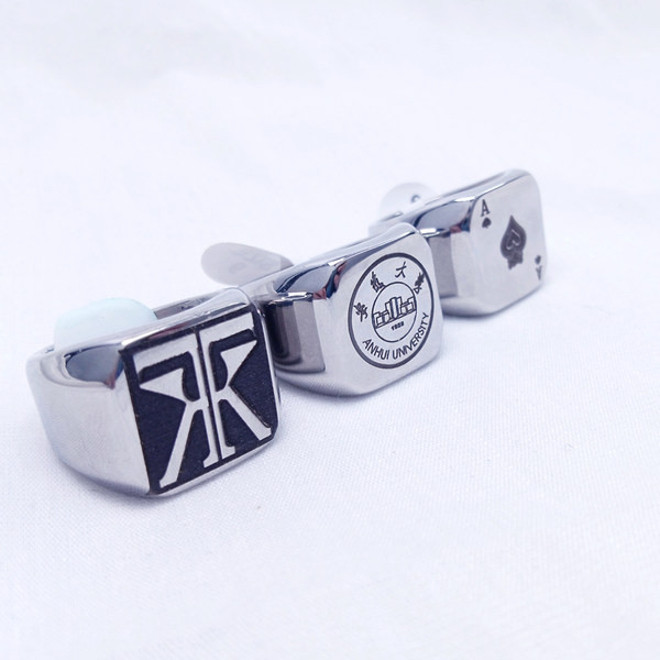 Muški prsten sa natpisom od čelika