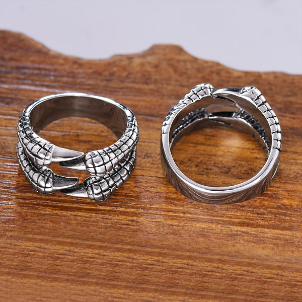 Muški retro prsten sa zmajevom kandžom