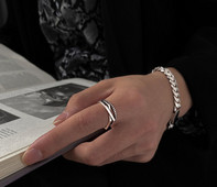 Sidabro spalvos vyriškas dvigubas žiedas