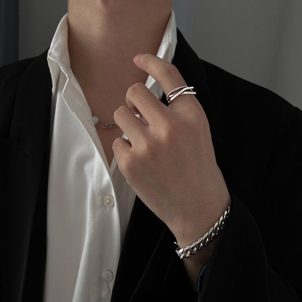 Sidabro spalvos vyriškas dvigubas žiedas