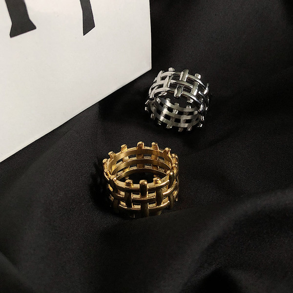 Férfi gyűrű ezüst és arany színben