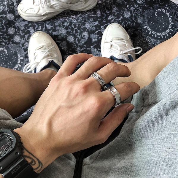 Titāna tērauda gredzens vīriešiem