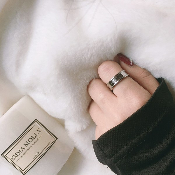 Vīriešu gredzens ar uzrakstu