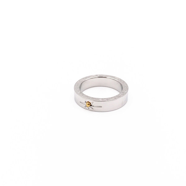 Vīriešu gredzens ar akmeni