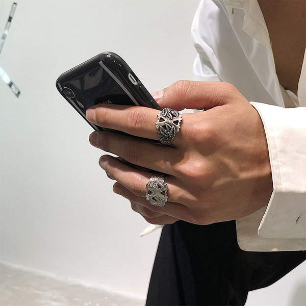 Titán acél férfi gyűrű