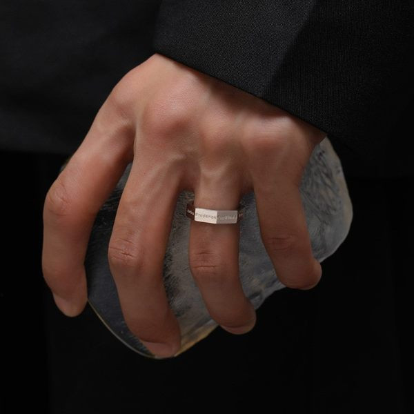 Férfi gyűrű retro modell állítható