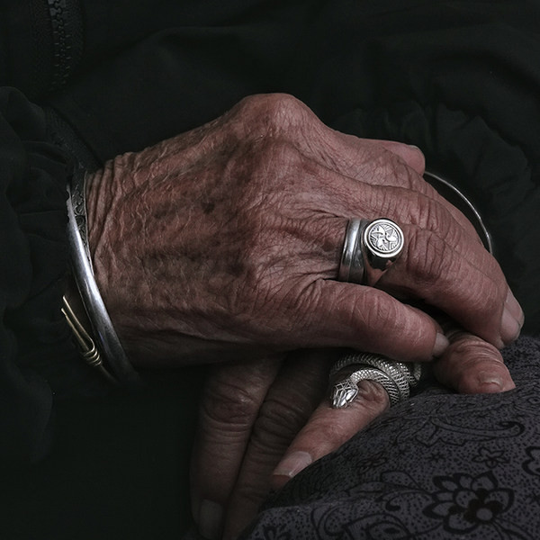 Vīriešu krekls ar apdruku