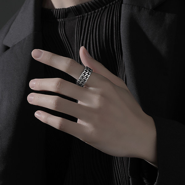 Új modell férfi gyűrű ezüst színben