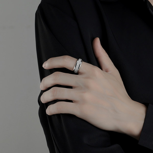 Muški prsten od titan čelika