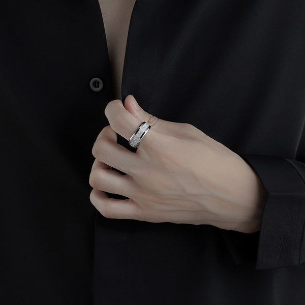 Muški prsten od titan čelika