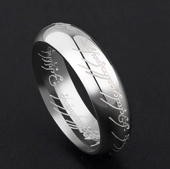 Sidabrinio aukso ir juodos spalvos graviruotas žiedas