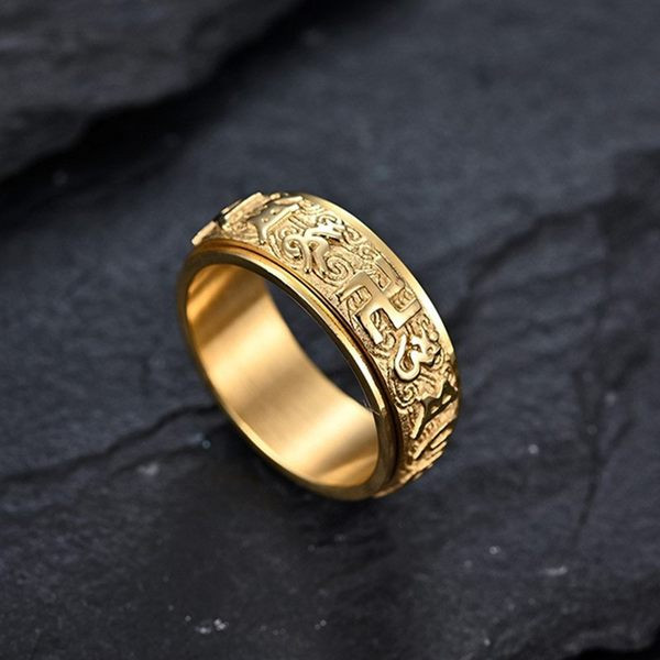 Vyriškas titano plieno žiedas su simboliais