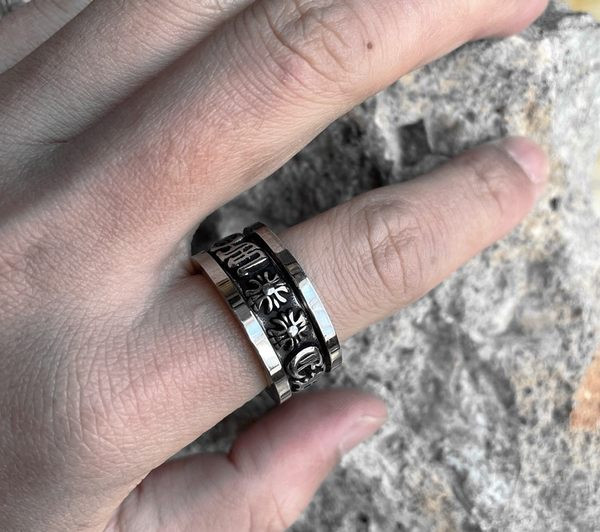 Ανδρικό ρετρό μοντέλο δαχτυλίδι από τιτάνιο