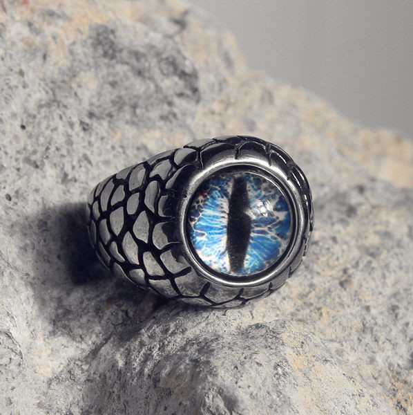 Ανδρικό δαχτυλίδι με διαφορετική στάμπα από ατσάλι τιτανίου