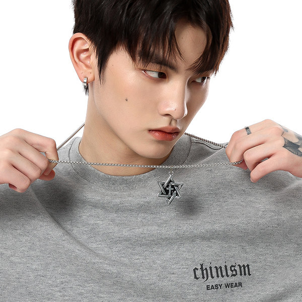 Ανδρική κομψή αλυσίδα με μενταγιόν με αστέρι