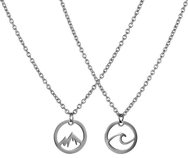 Férfi lánc medállal, két modell