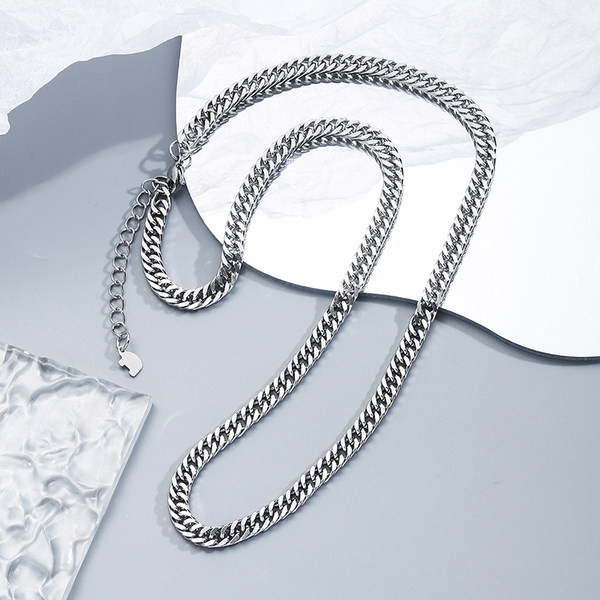 Muški casual model s lancem