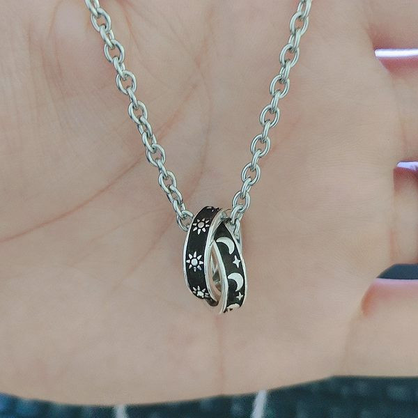 Ανδρική ρετρό αλυσίδα με μενταγιόν φεγγάρι και αστέρια