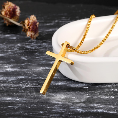 Férfi lánc kereszt medállal több színben