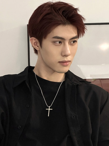 Férfi lánc kereszt medállal több színben