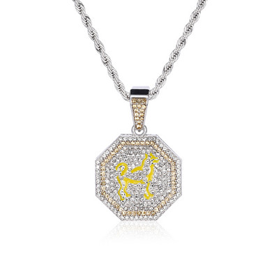 Vīriešu kaklarota ar kulonu un dekoratīviem akmeņiem