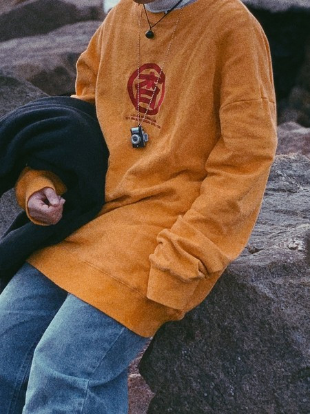 Vīriešu ķēdes retro modelis ar kulonu