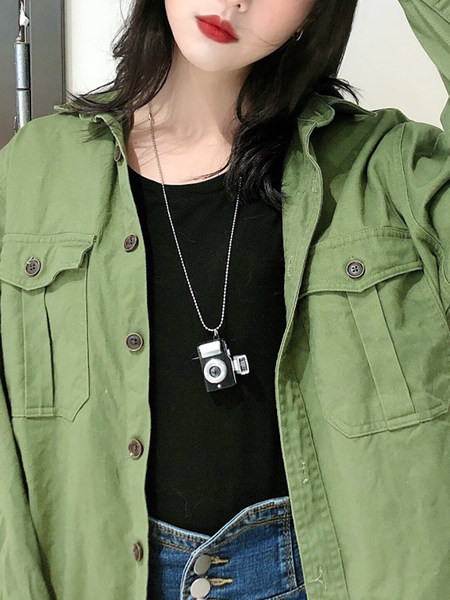 Vīriešu ķēdes retro modelis ar kulonu