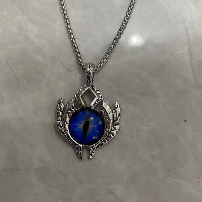 Vyriška grandinėlė su pakabuku ir akmenukais