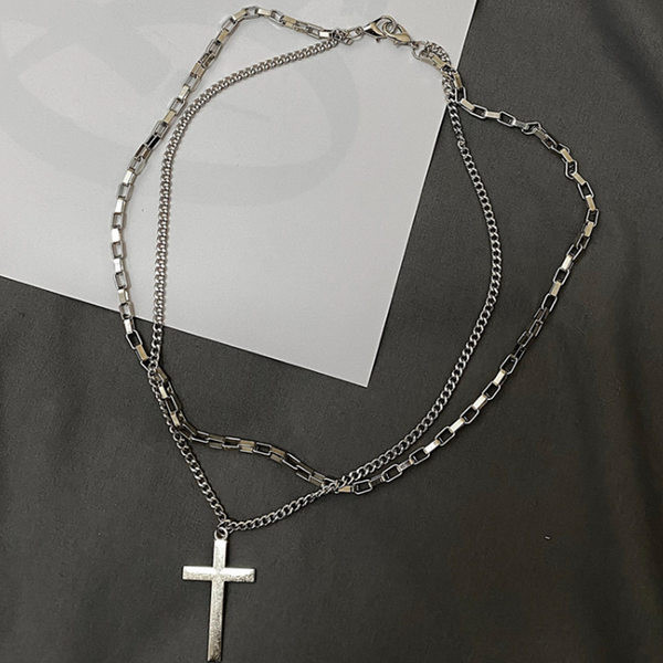 Vyriška grandinėlė iš dviejų eilių su kryžminiu pakabuku