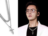 Divslāņu krusta kulonu ķēde vīriešiem