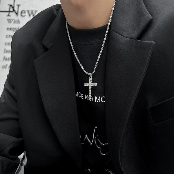 Vīriešu titāna tērauda ķēde ar kulonu