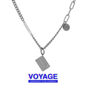 Ανδρική αλυσίδα από τιτάνιο με τετράγωνο μενταγιόν