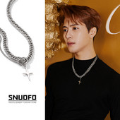 Férfi titán acél lánc kereszt medállal