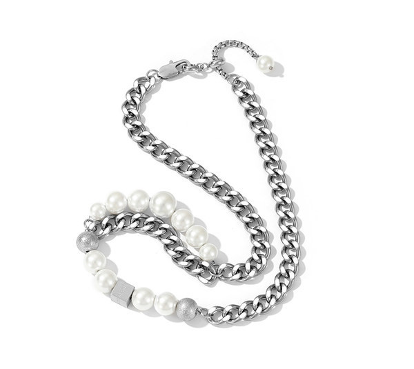 Férfi lánc díszgyöngyökkel