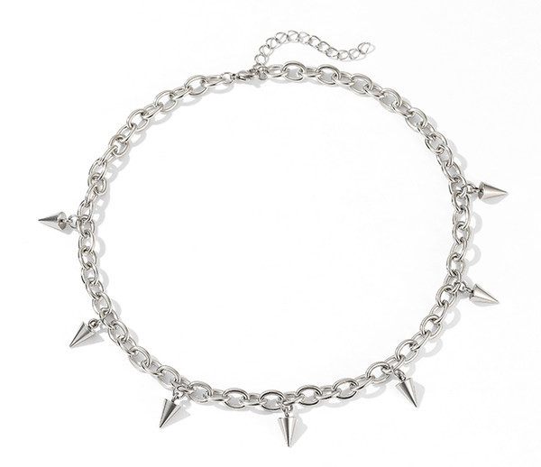 Moderan muški lanac od titan čelika s privjeskom