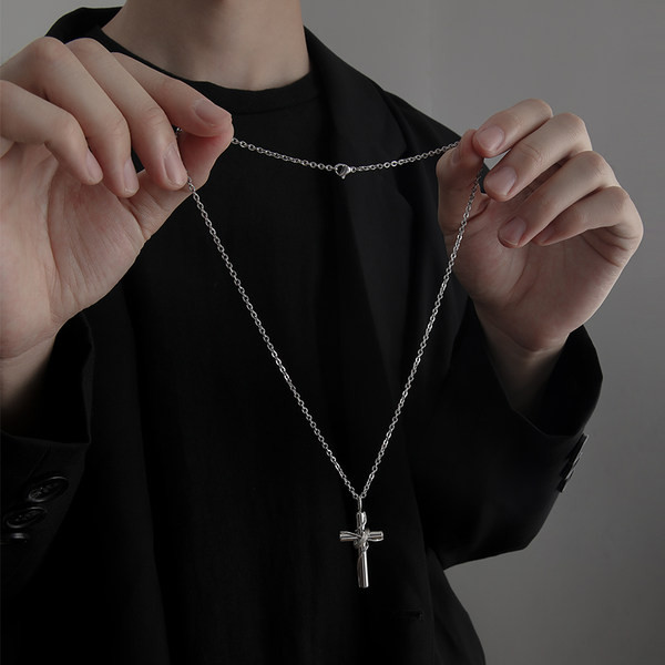 Ανδρική αλυσίδα με σταυρωτό μενταγιόν από ατσάλι