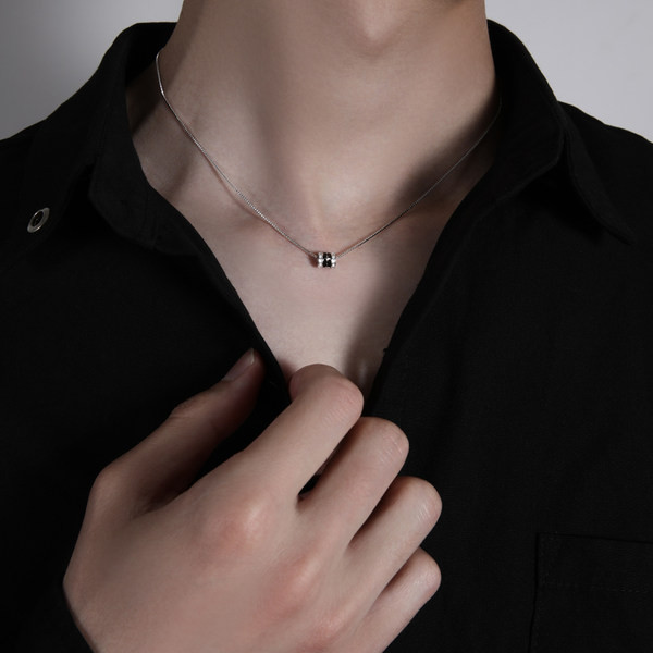 Férfi alkalmi medál nyaklánc