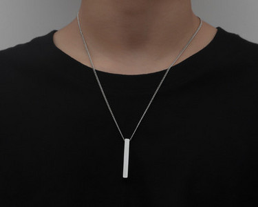 Νέο μοντέλο αλυσίδα με μενταγιόν - μαύρο και ασημί χρώμα