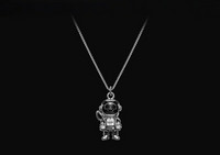 Ikdienas sudraba kulonu ķēde vīriešiem