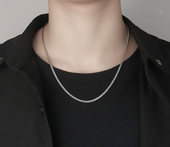 Férfi vékony titán acél lánc